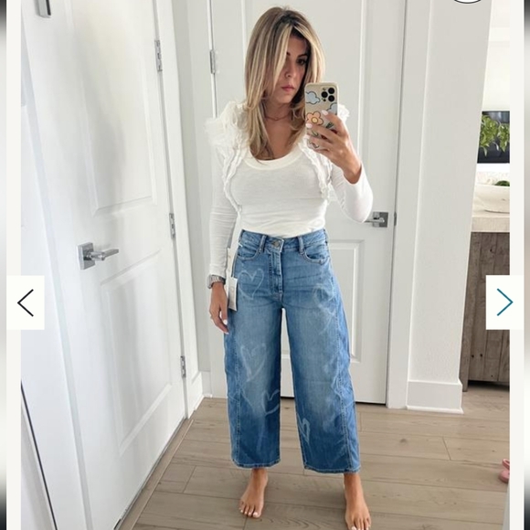 The Kenna Mid-Rise Heritage Barrel Jeans by Pilcro: Icon Edition HEART JEANS - Picture 11 of 16